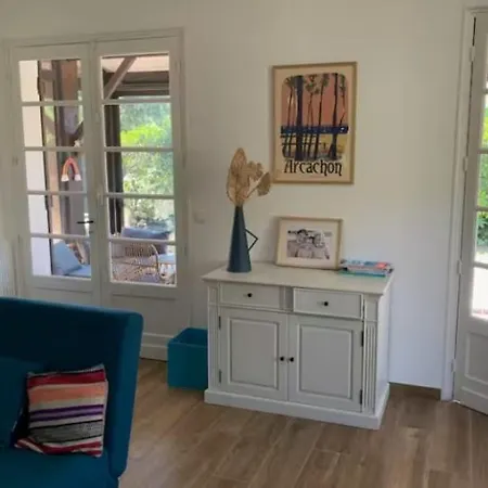 Πανσιόν Maison Cote Bassin