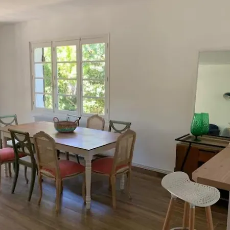 Maison Côté Bassin Pensión 4*