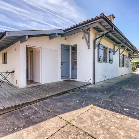 Maison Côté Bassin Pensión 4*
